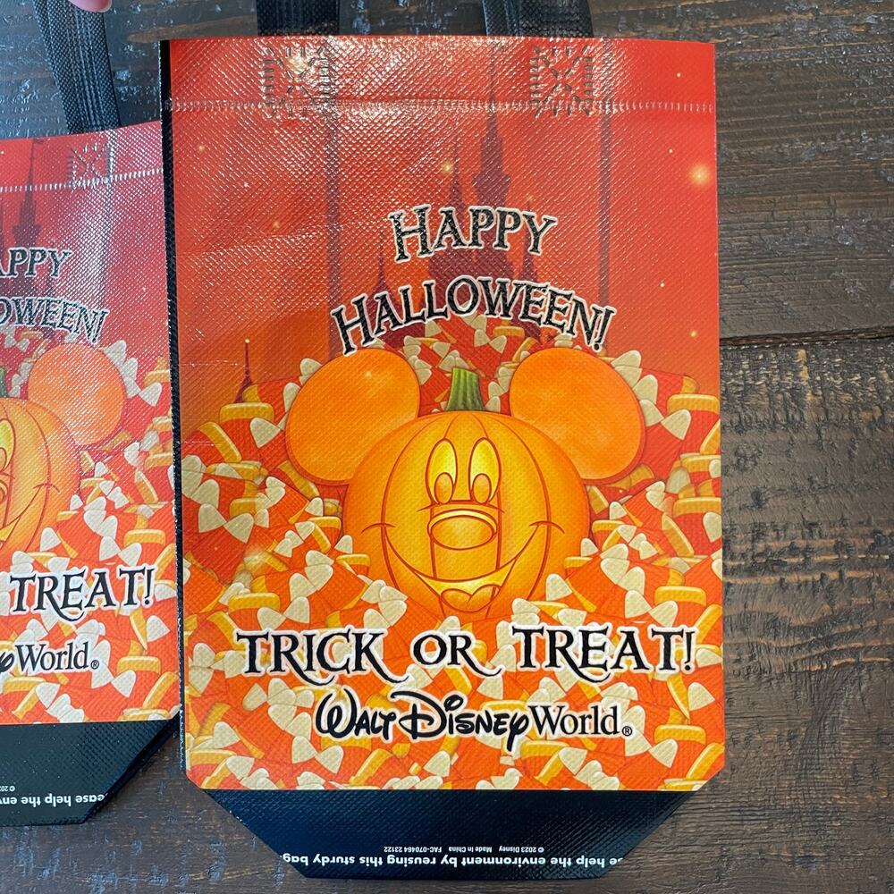 Disney Mickeys Not So Scary Halloween Party Trick Or Treat Bags Set - Picture 8 of 9